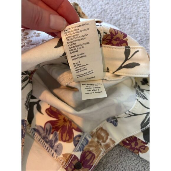 NWOT Free People Youthquake Printed Crop Flare Jeans, Sz 32 $168 A40 - Picture 7 of 9